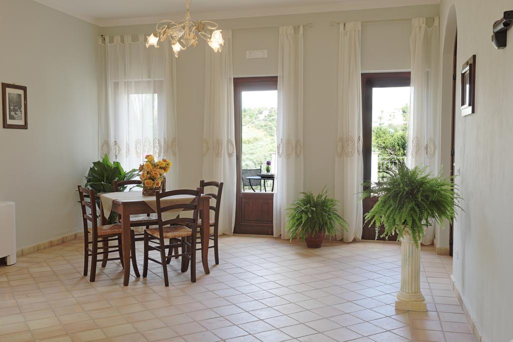 Aragona Agriturismo Feudo Muxarello מראה חיצוני תמונה