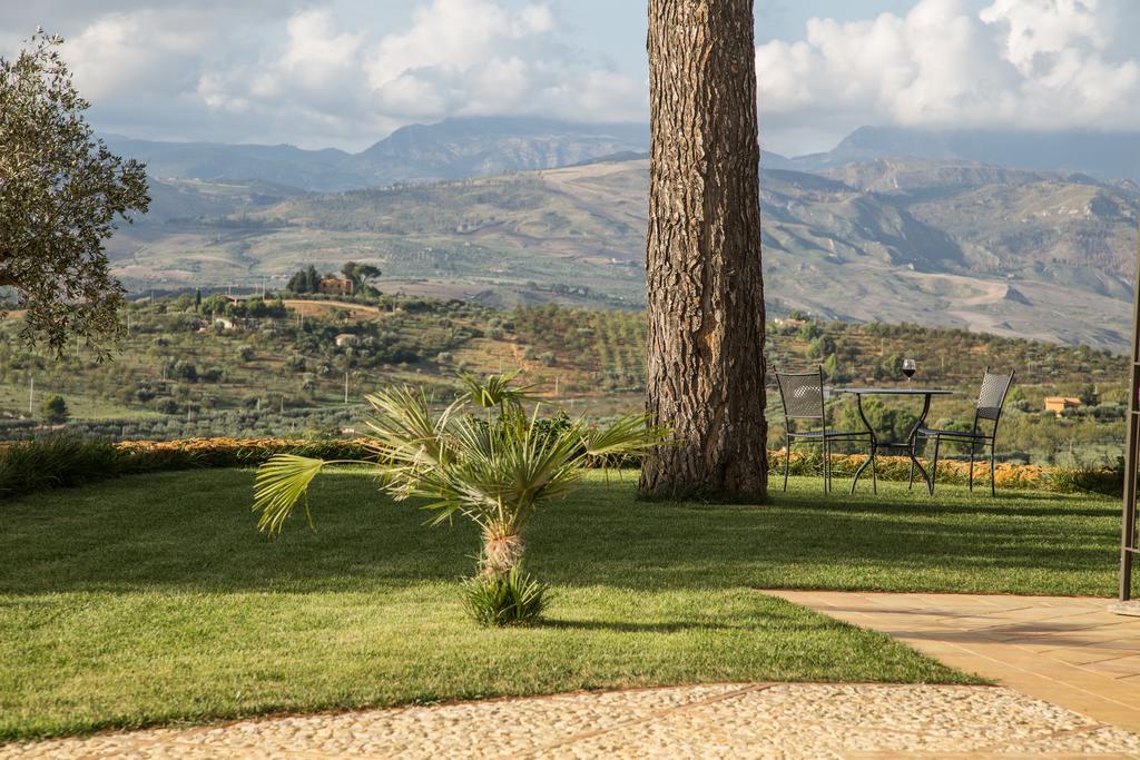 Aragona Agriturismo Feudo Muxarello מראה חיצוני תמונה