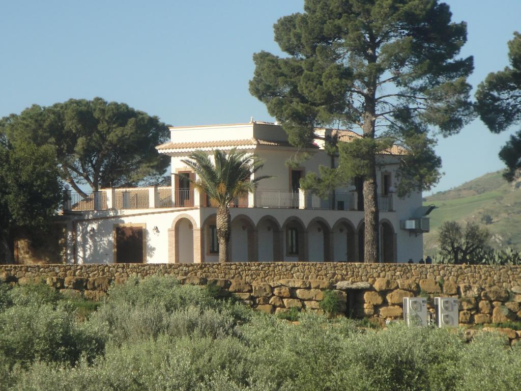 Aragona Agriturismo Feudo Muxarello מראה חיצוני תמונה